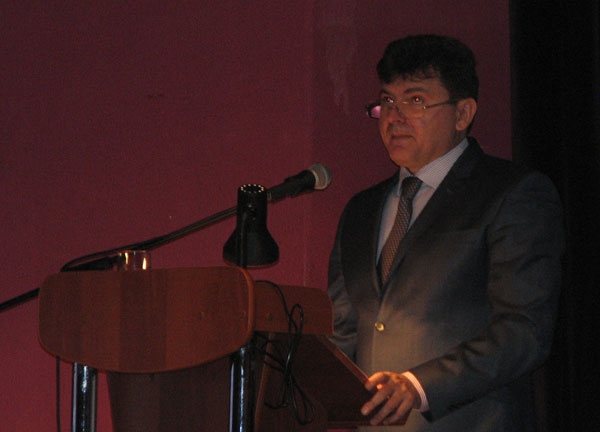 Ипатов заявил о предвыборной дестабилизации общества со стороны оппозиции