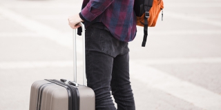 В Саратовской области продлили запрет на работу мигрантов в некоторых сферах В Саратовской области продлили запрет на работу мигрантов в некоторых сферах