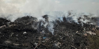 В Энгельсском районе дымится свалка «Ситиматика». Возбуждено уголовное дело В Энгельсском районе дымится свалка «Ситиматика». Возбуждено уголовное дело