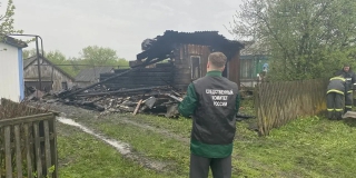 В Ртищевском районе 85-летний пенсионер погиб на пожаре В Ртищевском районе 85-летний пенсионер погиб на пожаре