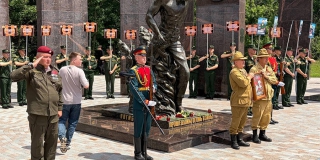 В Парке Победы увековечили 200 имен героев СВО В Парке Победы увековечили 200 имен героев СВО