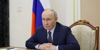 Путин наградил саратовского министра, общественника и ректора вуза Путин наградил саратовского министра, общественника и ректора вуза
