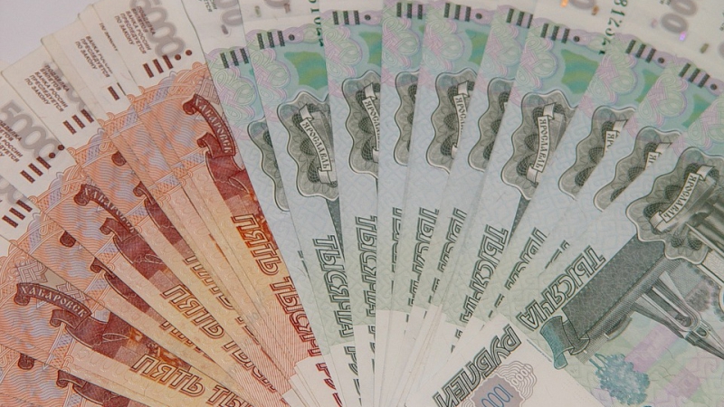 Кемеровская пенсионерка добилась доплаты в 160 тысяч по партбилету КПСС