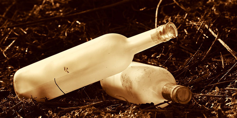 Балаковца приговорили к колонии за избиение покупателя разбитой бутылкой