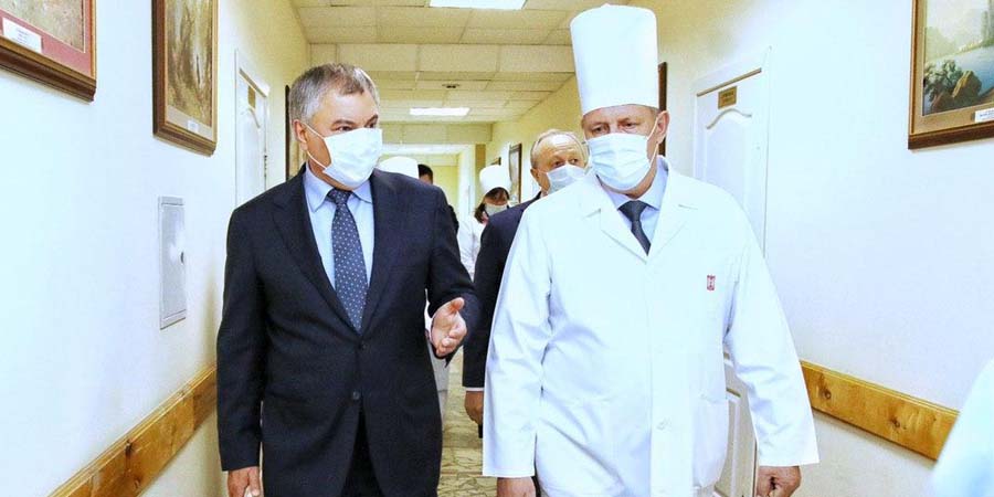 Володин проверил готовность Клинической больницы СГМУ к борьбе с коронавирусом