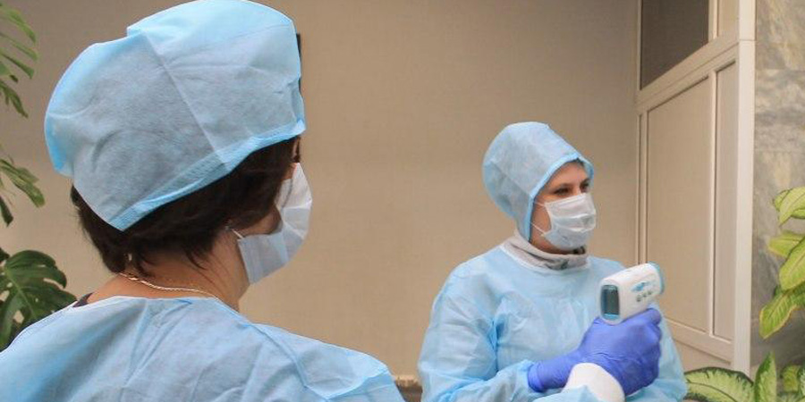 Трое работников областного кардиологического диспансера заразились коронавирусом