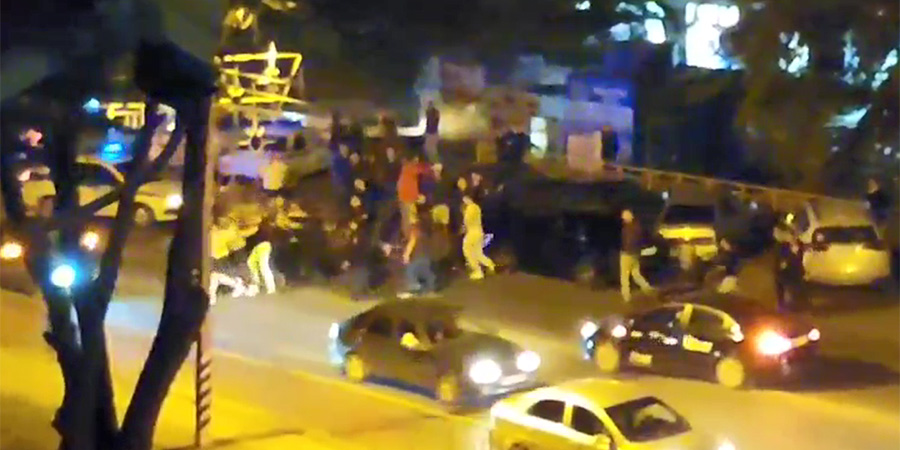 В Энгельсе полиция выясняет обстоятельства потасовки с участием около 20 человек