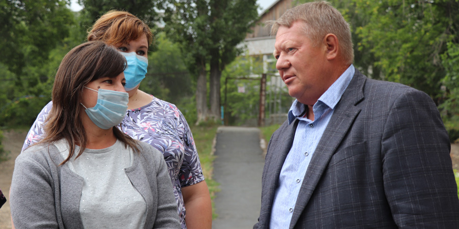Панков: Вольчане любят свой город и готовы контролировать ремонт тротуаров