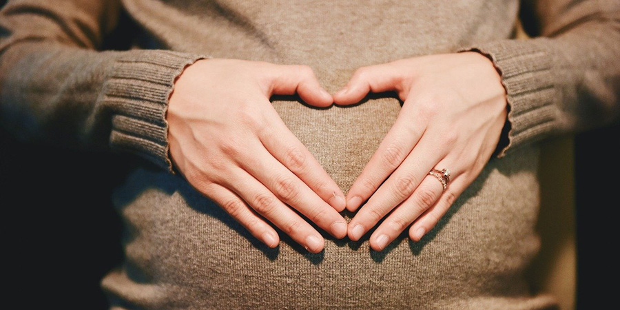 В Саратовской области за сутки коронавирус нашли у четырех беременных и 20 детей