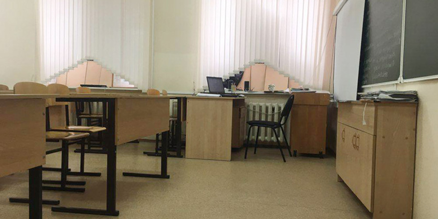 В саратовском министерстве образования надеются вернуться к очному формату обучения