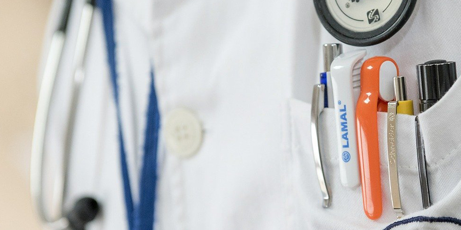 Дефицит врачей в Саратовской области превышает 2 тысячи человек