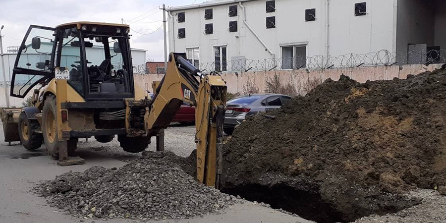 В Аткарске мужчину насмерть засыпало землей в траншее