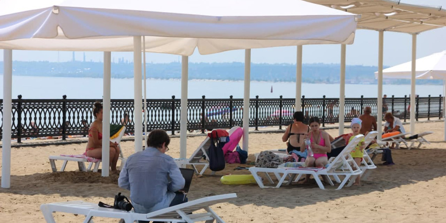 Через два месяца на саратовском пляже откроется летний кинотеатр и кафе