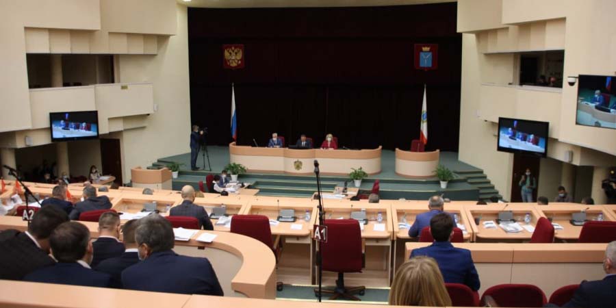 Саратовская облдума согласилась снять ограничения с губернаторских сроков