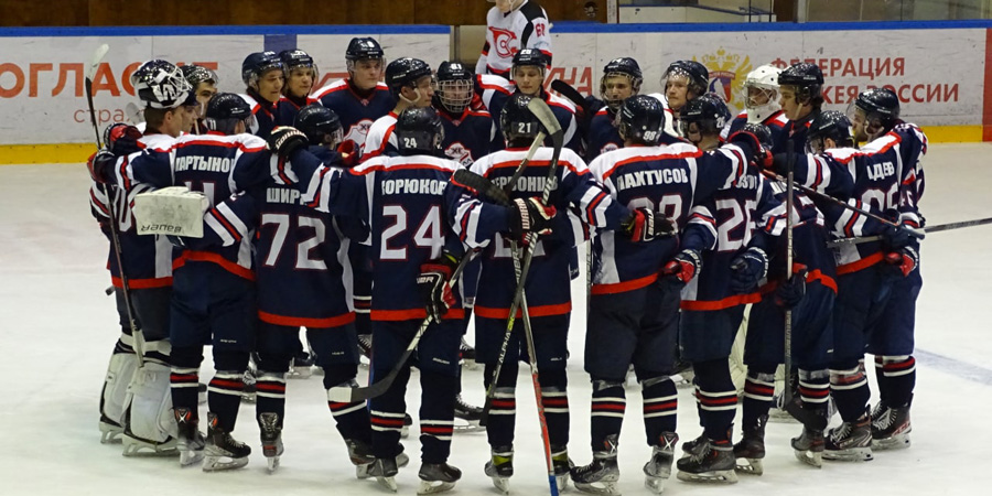 Саратовские хоккеисты одержали самую крупную победу в истории