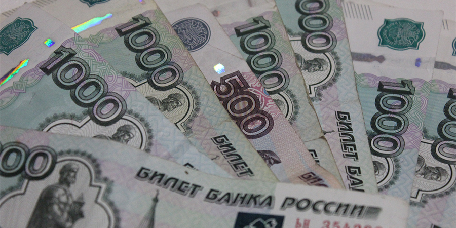 Саратовская пенсионерка ради погашения долгов обокрала сестру на 140 тысяч