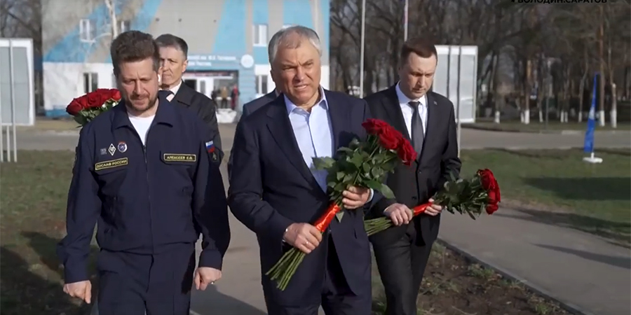 Володин почтил память Юрия Гагарина в Саратове: Аэроклуб должен развиваться