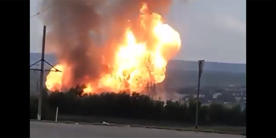 В Саратовской области произошел взрыв: горит газопровод