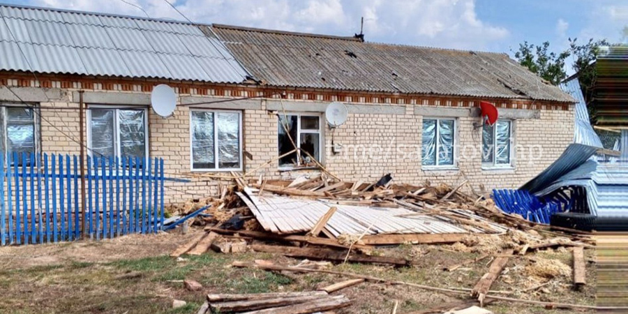Очевидцы показали масштабы разрушений после шторма в Духовницком районе