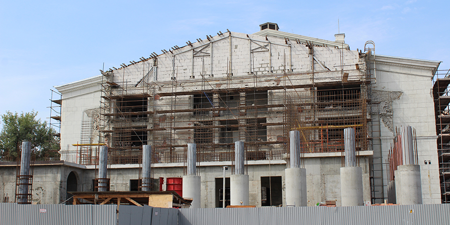 Театр оперы и балета в Саратове будут реконструировать еще 2-3 года