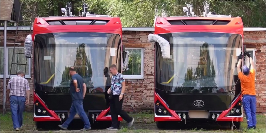 Балаково получил два новых троллейбуса «Адмирал» при поддержке Володина