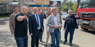 Депутаты и общественники посмотрели ремонт дорог Саратова и сделали замечания Депутаты и общественники посмотрели ремонт дорог Саратова и сделали замечания