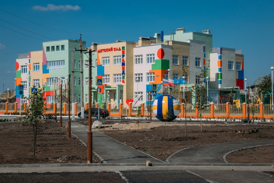 Татищева саратовская область. Р.П Татищево Саратовской области. Сквер спортивный Татищево. Город Татищево Саратовской. Татищево площадь.