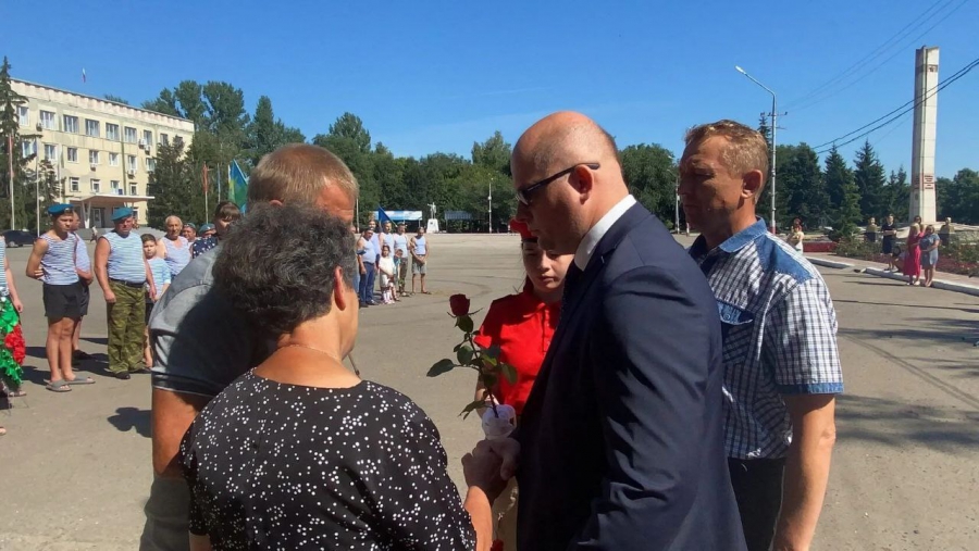 Погода в петровске сегодня по часам