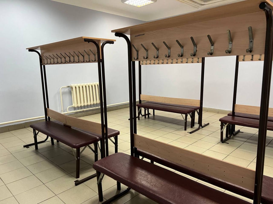 В ФОКе «Кировский» отремонтировали полы и раздевалки