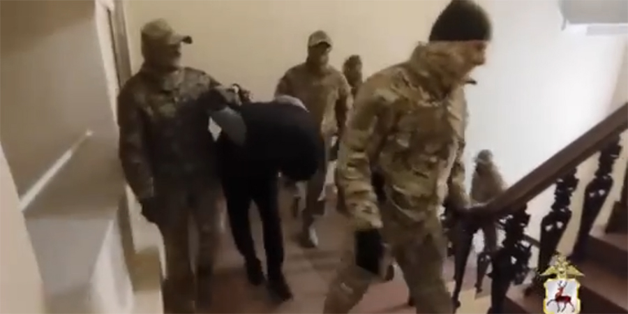 Саратовца задержали в Нижнем Новгороде за участие в массовой драке