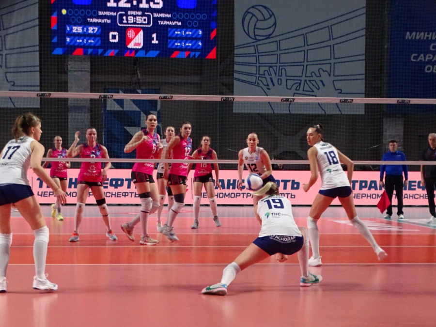 Волейболистки «Протона» не смогли одолеть «Динамо» в домашнем матче