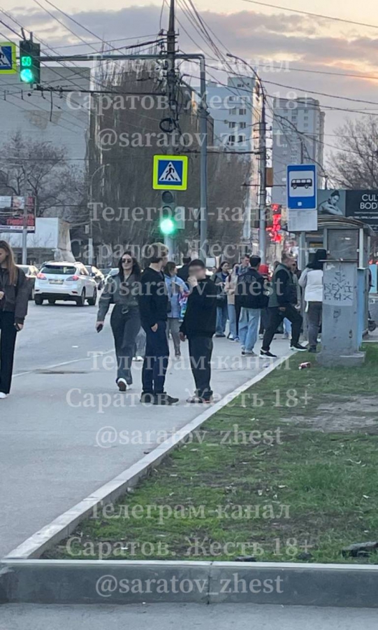 На Чернышевского молодые люди устроили драку с мачете и пистолетами