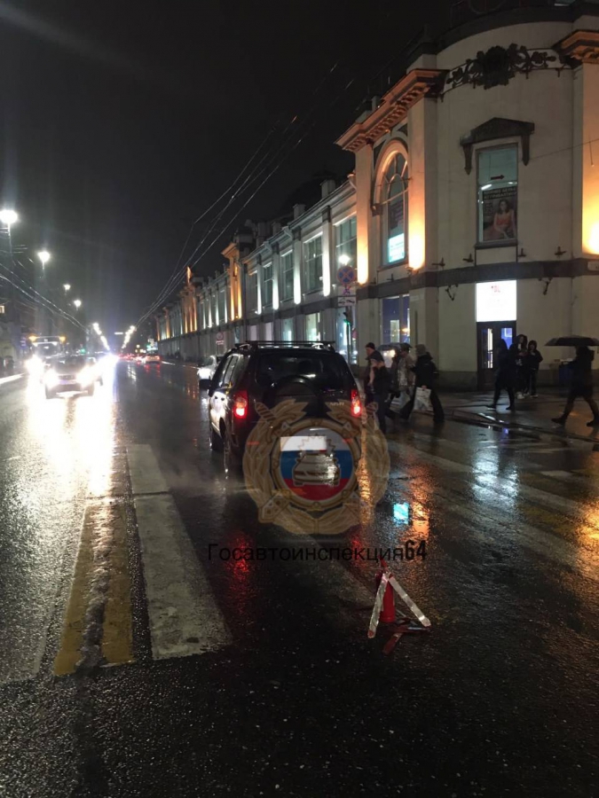 Полиция ищет очевидцев наезда «Нивы» на ребенка и двух женщин у Крытого рынка