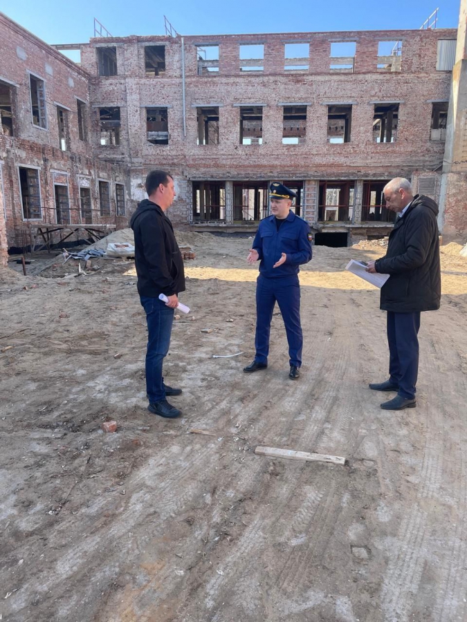 Прокуратура заявила о возможном срыве сроков ремонта Дома офицеров в Энгельсе