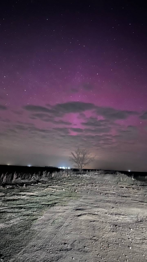 Жители Саратовской области запечатлели полярное сияние
