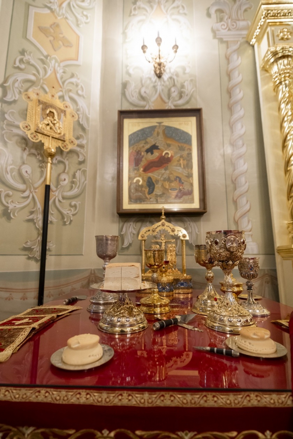 Митрополит Игнатий совершил пасхальное богослужение