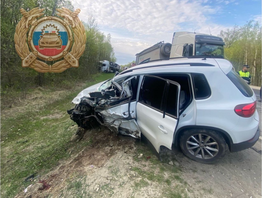 В Хвалынском районе в ДТП с шестью автомобилями погибла женщина