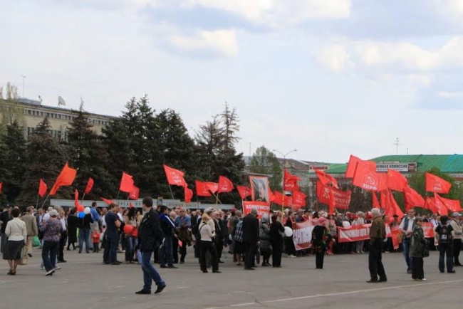 Мирные митинги конституция. Буденновск отделение КПРФ. Митинг шествие Саратов.