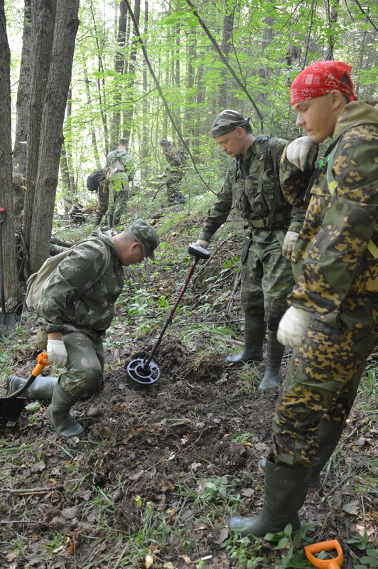 25 солдат. Поисковый отряд Набат. Поисковый отряд Набат Балаково. Поисковые отряды солдат. Украинский поисковый отряд.