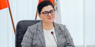 В Саратове Ильгова смогла удержаться на посту ректора юридической академии В Саратове Ильгова смогла удержаться на посту ректора юридической академии