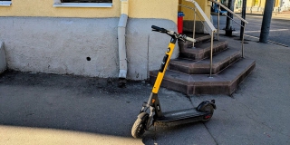 В Саратовской области ввели штрафы до 200 тысяч за брошенные электросамокаты В Саратовской области ввели штрафы до 200 тысяч за брошенные электросамокаты