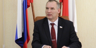 Экс-депутата Сергеева будут заочно судить за аферу с долевым строительством Экс-депутата Сергеева будут заочно судить за аферу с долевым строительством