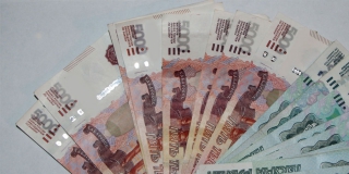 В России со следующего года МРОТ превысит 27 тысяч рублей В России со следующего года МРОТ превысит 27 тысяч рублей