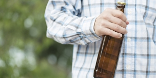 В Саратовской области 98 человек насмерть отравились алкоголем В Саратовской области 98 человек насмерть отравились алкоголем