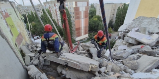 В Саратове из-за взрыва объявили режим ЧС регионального уровня В Саратове из-за взрыва объявили режим ЧС регионального уровня