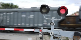 На Сокурском тракте спустя неделю открыли проезд к предприятиям На Сокурском тракте спустя неделю открыли проезд к предприятиям