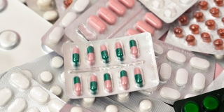 Прокурор Филипенко добился возбуждения дела о сбоях в обеспечении лекарствами Прокурор Филипенко добился возбуждения дела о сбоях в обеспечении лекарствами