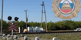 Под Энгельсом водитель «Ниссана» покалечился в ДТП с поездом Под Энгельсом водитель «Ниссана» покалечился в ДТП с поездом