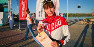 Саратовская триатлонистка стала двукратной чемпионкой России Саратовская триатлонистка стала двукратной чемпионкой России