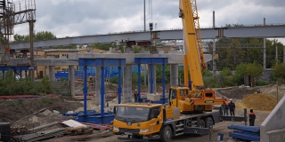 Рабочее движение по путепроводу на Стрелке хотят запустить в этом году Рабочее движение по путепроводу на Стрелке хотят запустить в этом году